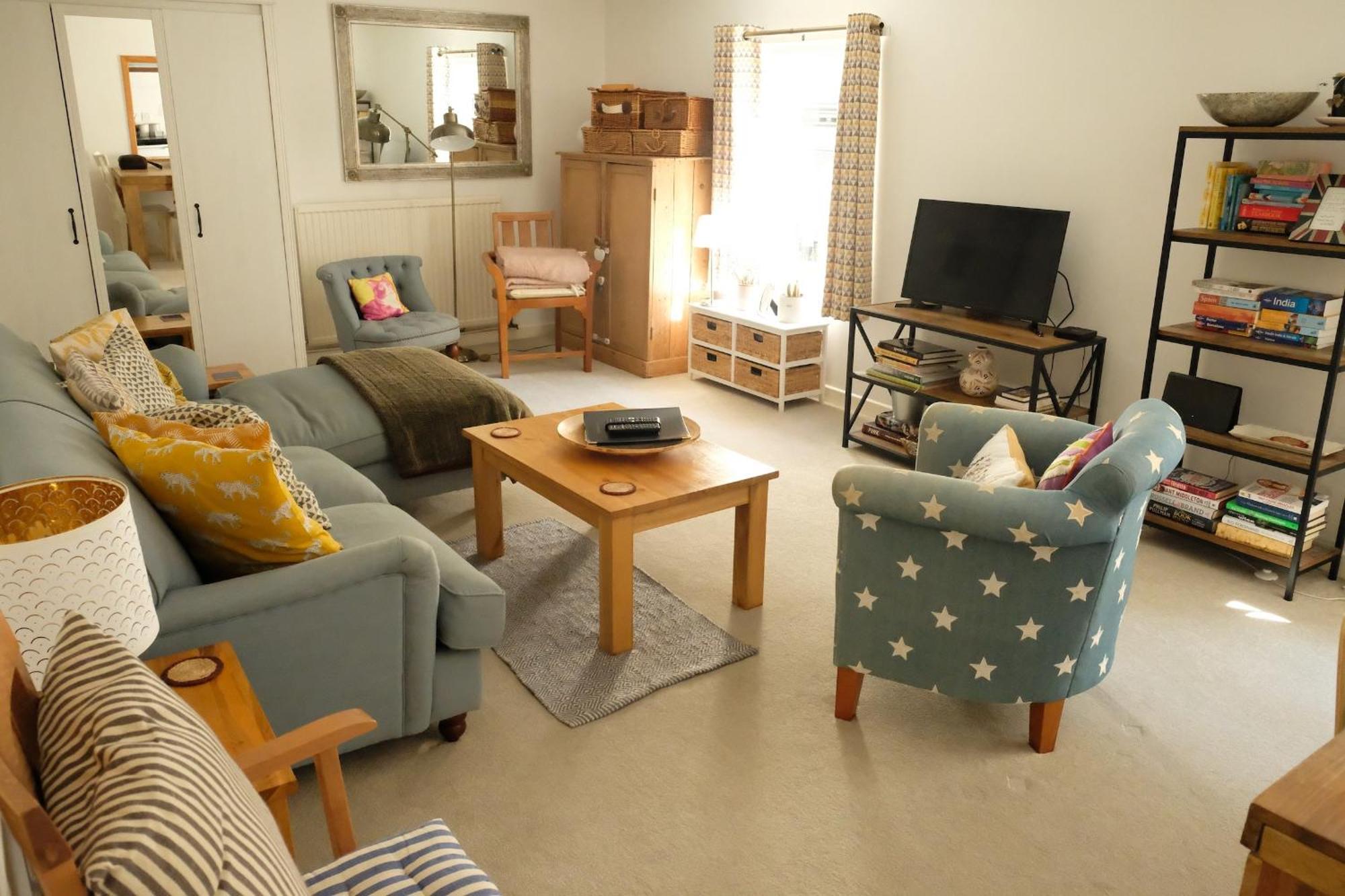 Spacious City Centre Apartment Бат Екстериор снимка